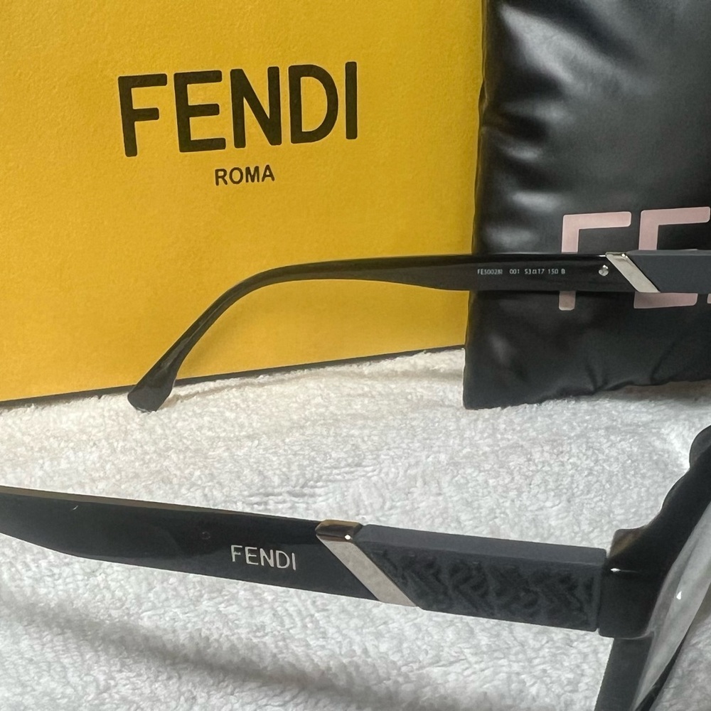 Fendi Black and Silver Men's Glasses